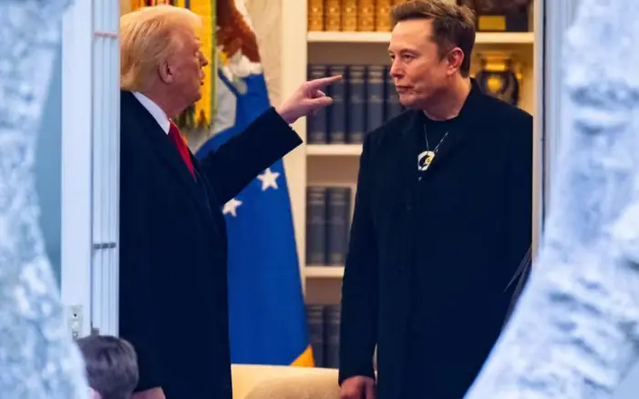 O Presidente Donald Trump e o bilionário Elon Musk na Casa Branca. Foto- ROBERTO SCHMIDT : AFP